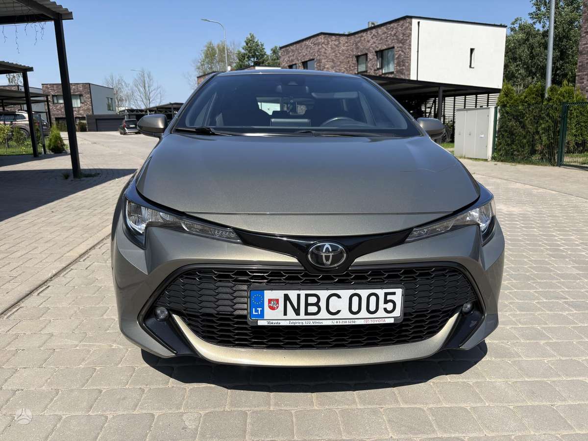Toyota Corolla - 4