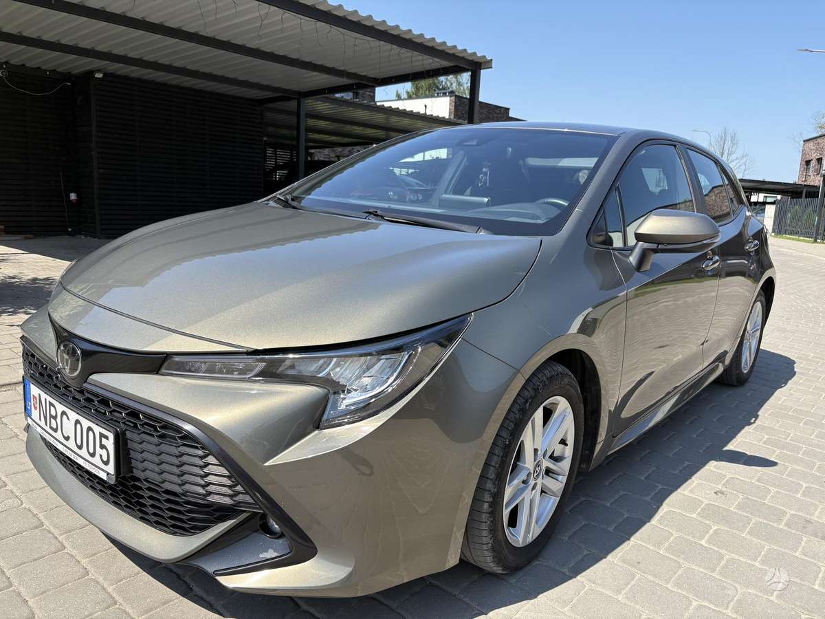 Toyota Corolla - 5