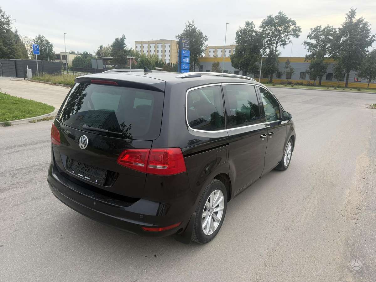 Volkswagen Sharan - 8