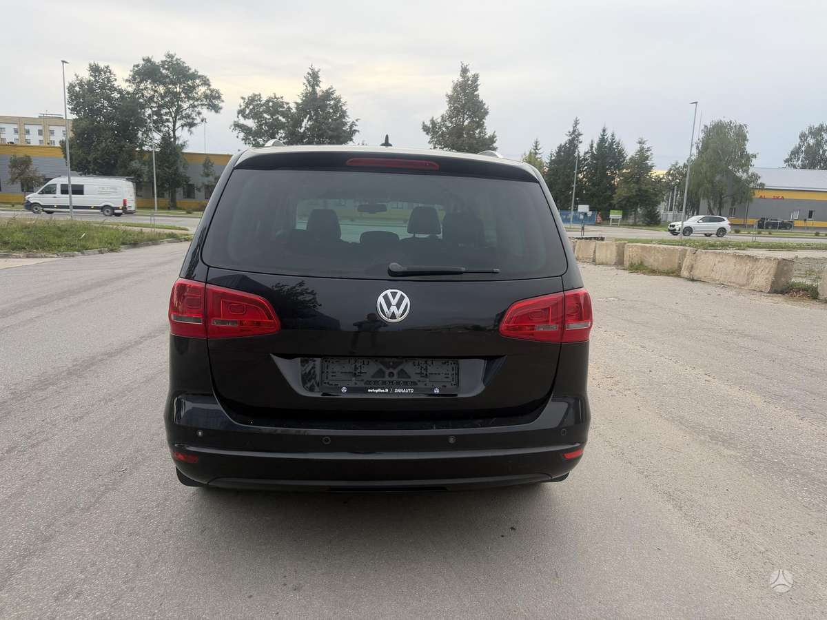 Volkswagen Sharan - 10