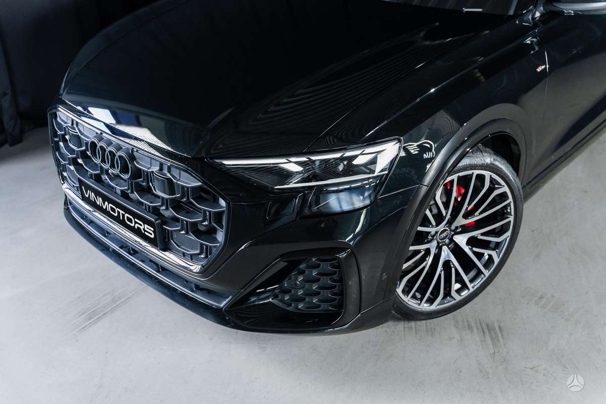 Audi Q8 - 7