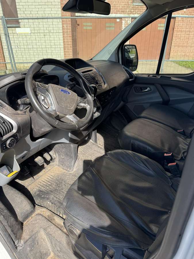 Ford Transit Custom - 5