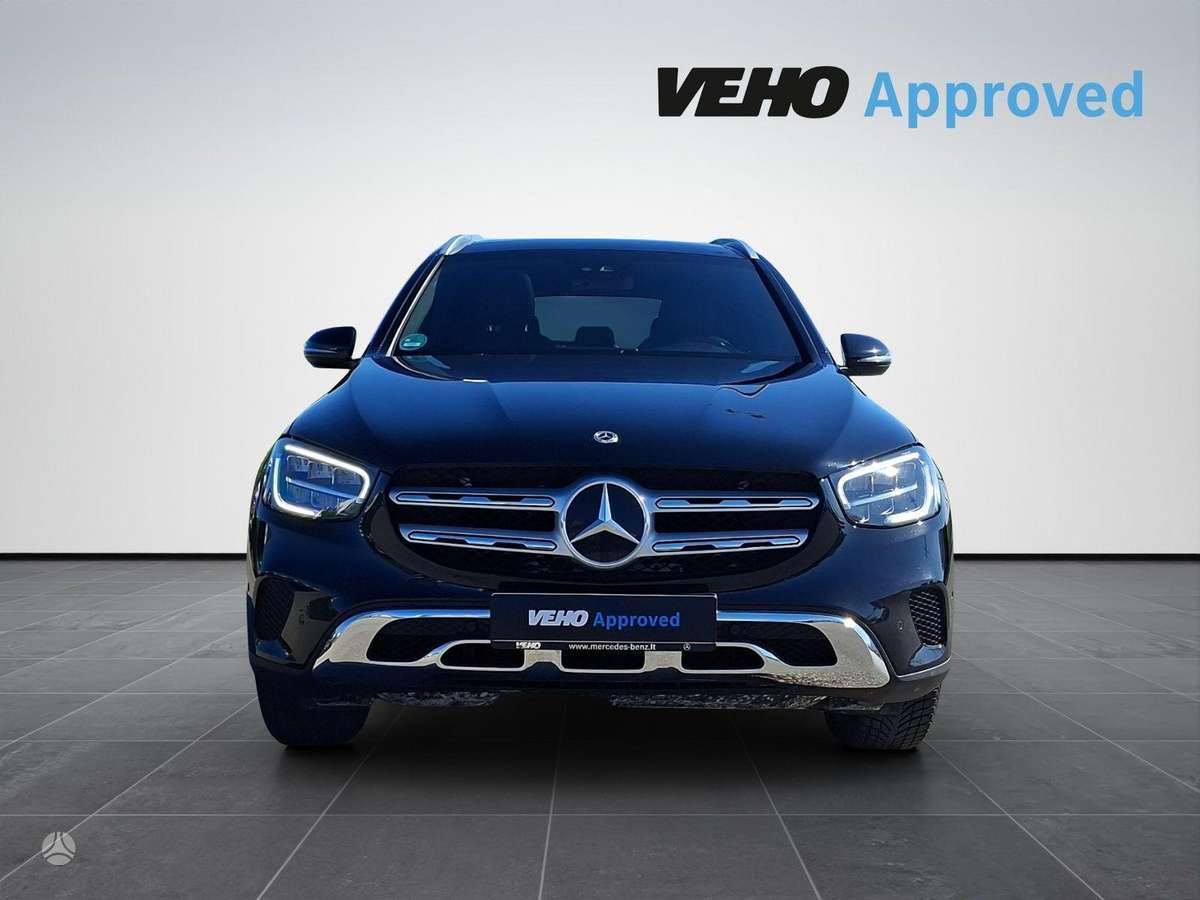 Mercedes-Benz GLC220 - 2