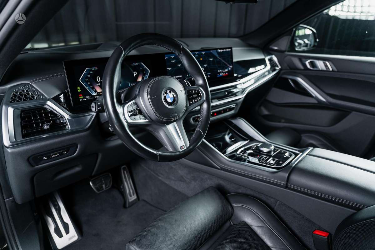 BMW X6 - 11