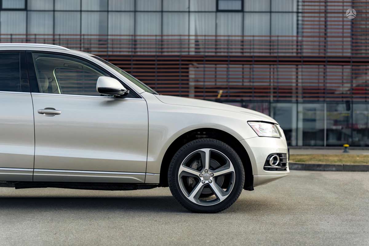 Audi Q5 - 11