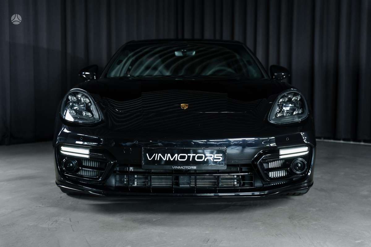 Porsche Panamera - 2