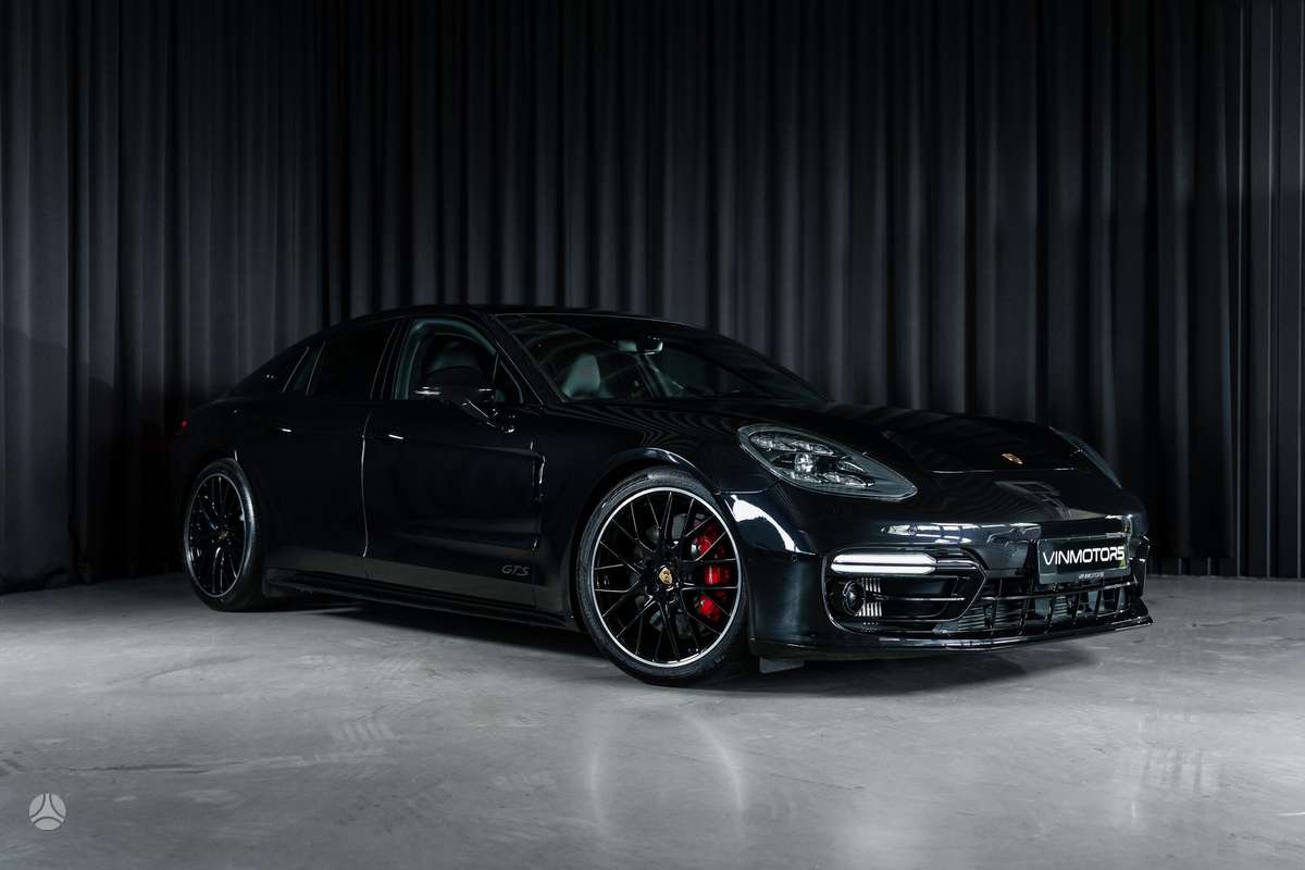 Porsche Panamera - 3