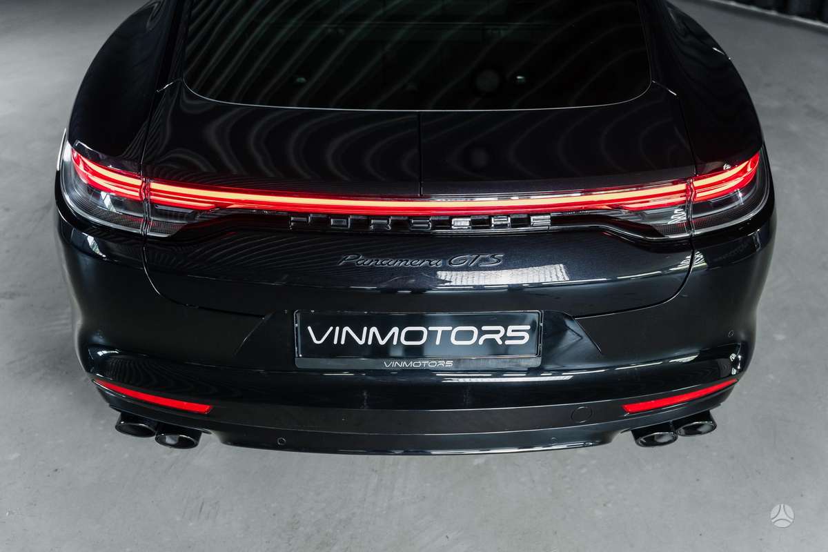 Porsche Panamera - 11