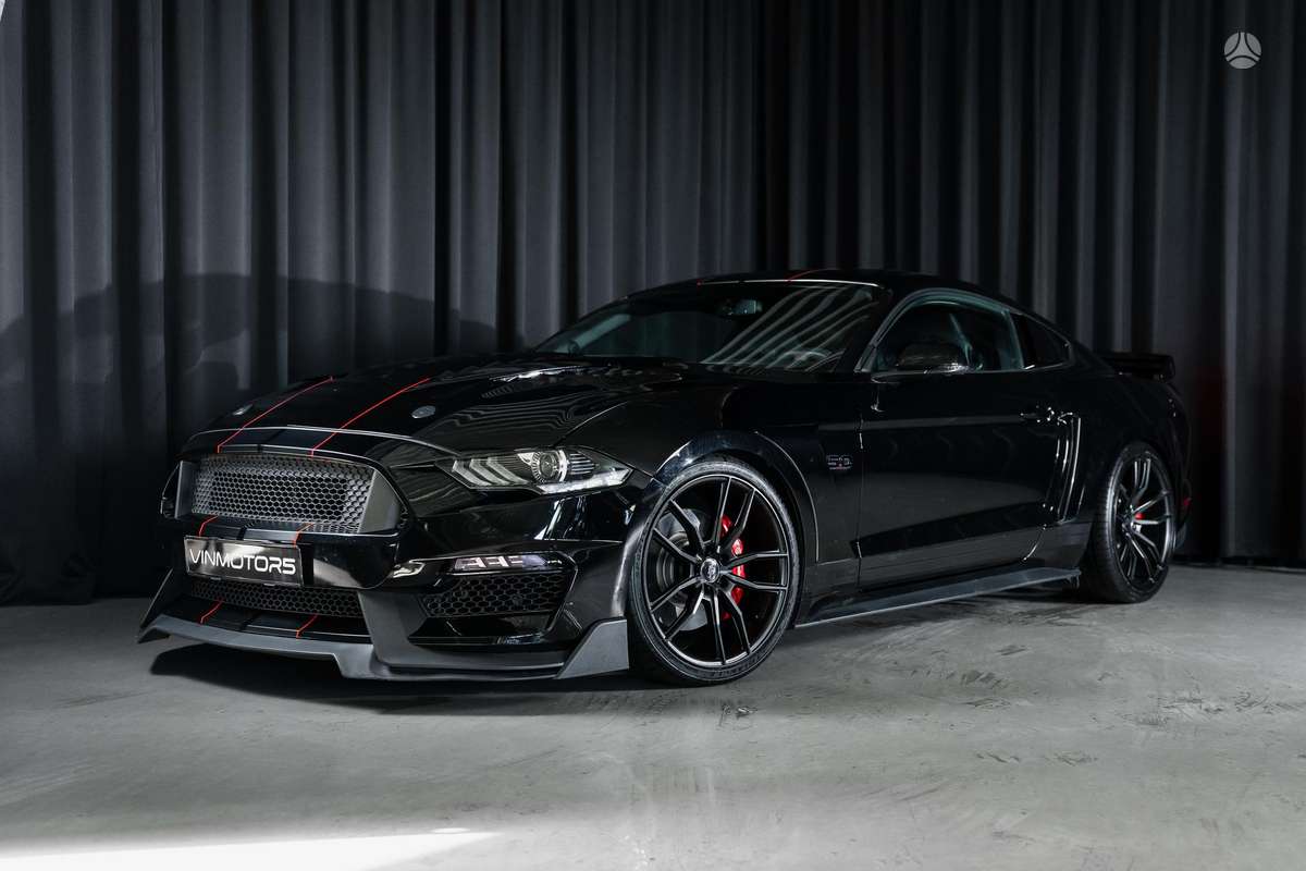 Ford Mustang - 1