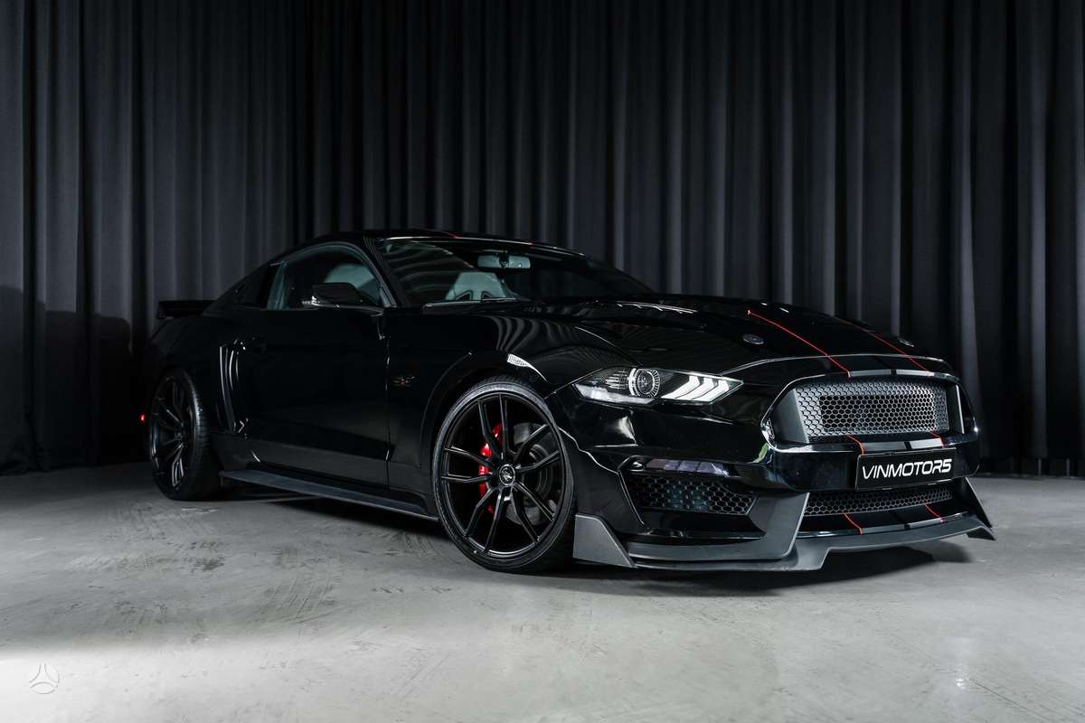 Ford Mustang - 3