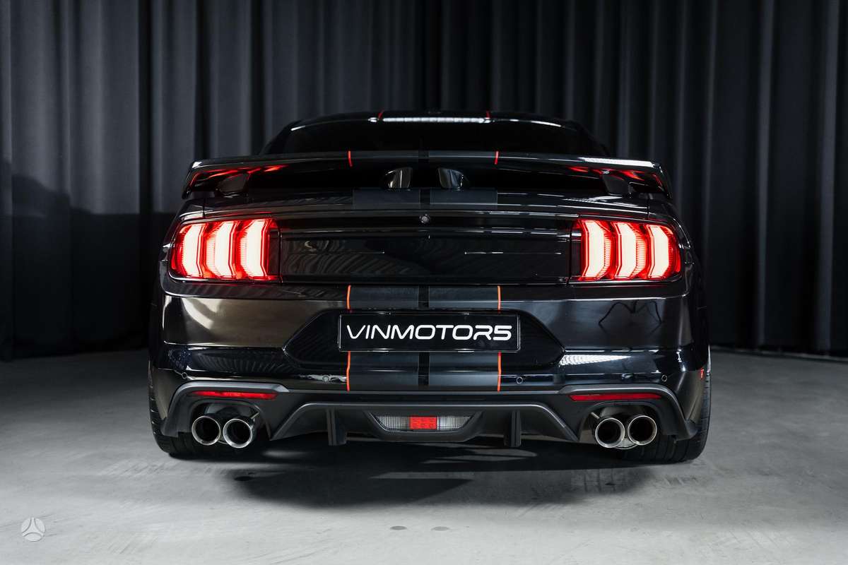 Ford Mustang - 5