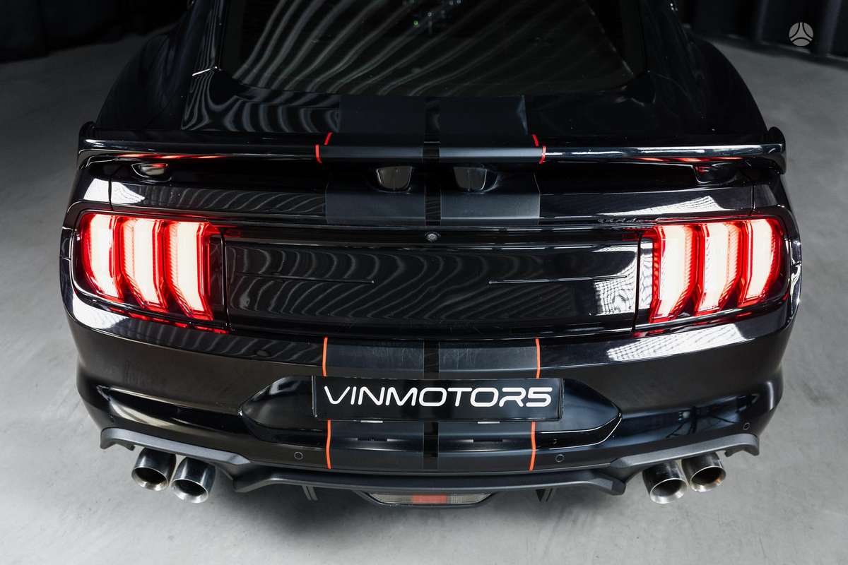 Ford Mustang - 9