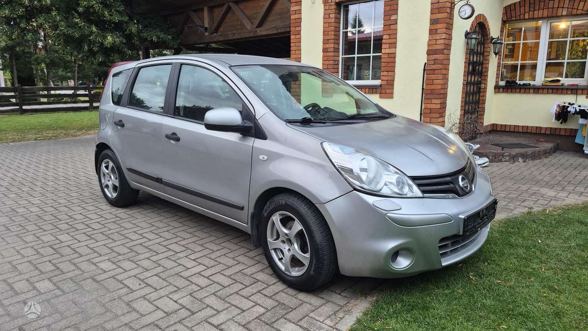 Nissan Note, 1.5 l., hatchback