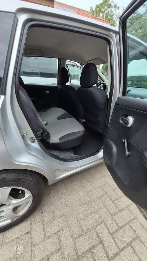 Nissan Note, 1.5 l., hatchback