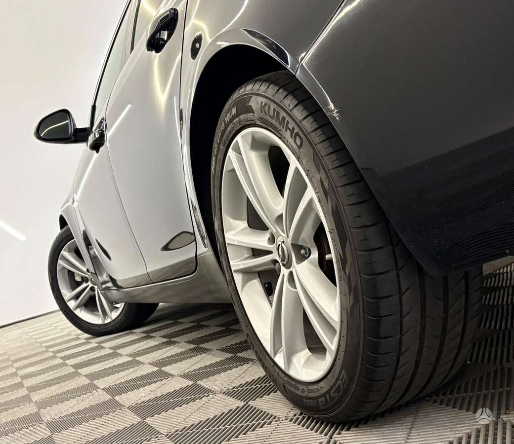 Opel Insignia, 2.0 l., Универсал