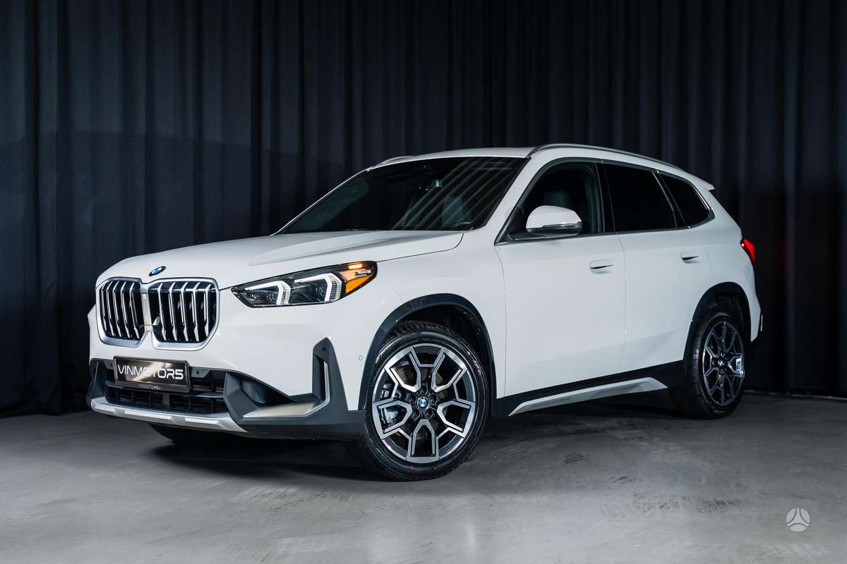 BMW X1 - 1