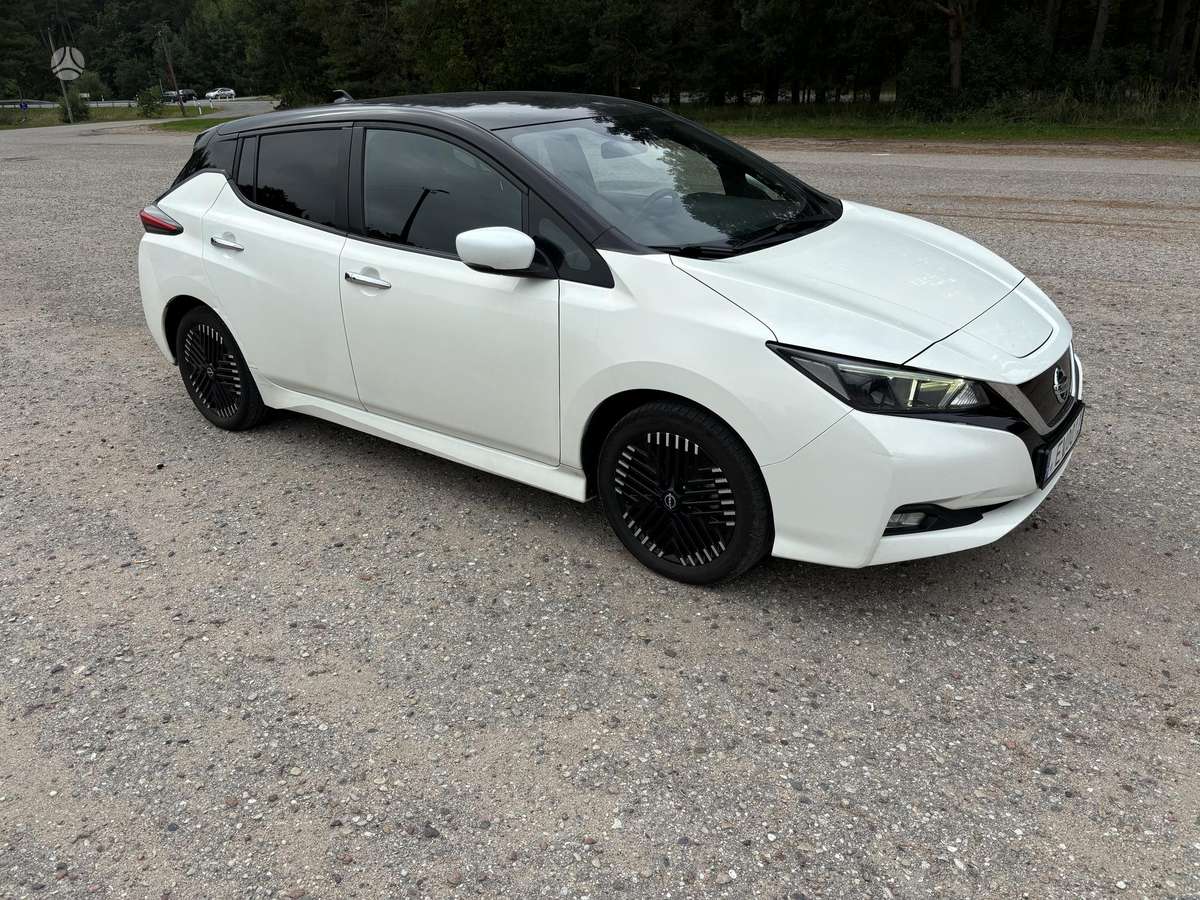 Nissan Leaf - 6