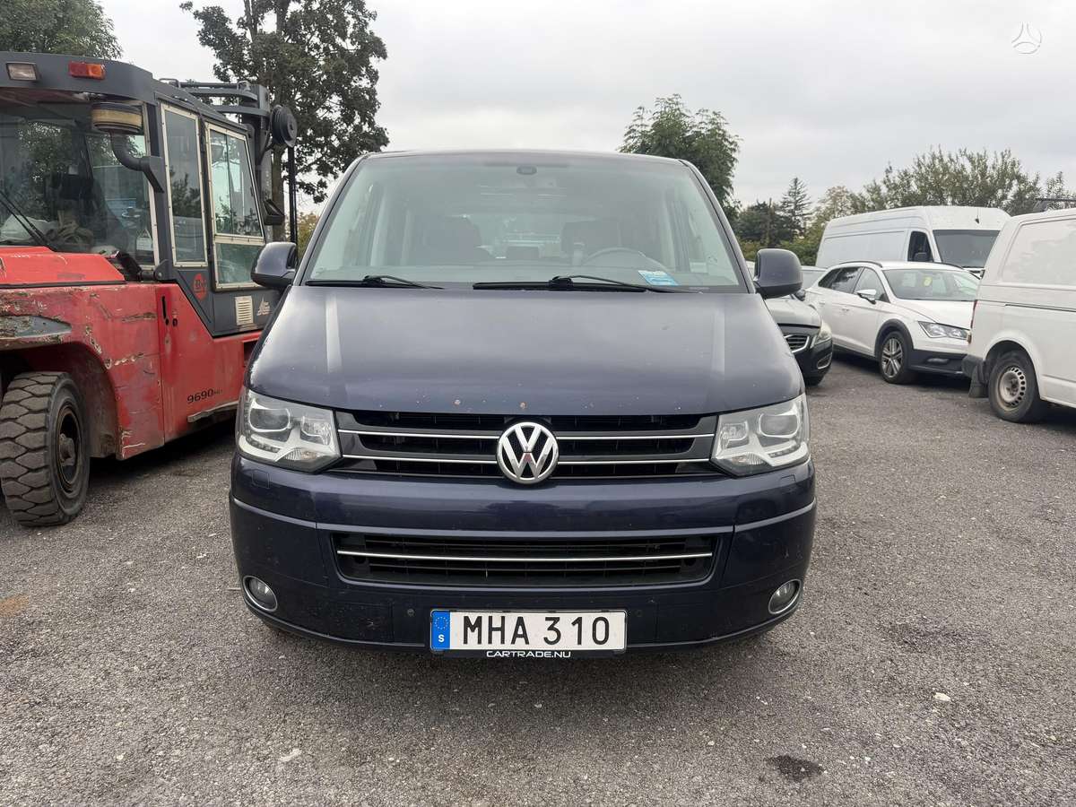 Volkswagen Multivan - 2