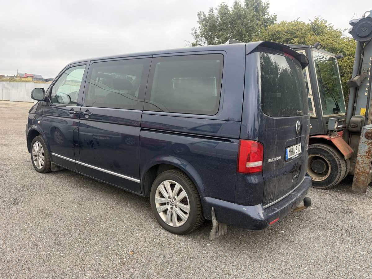 Volkswagen Multivan - 4