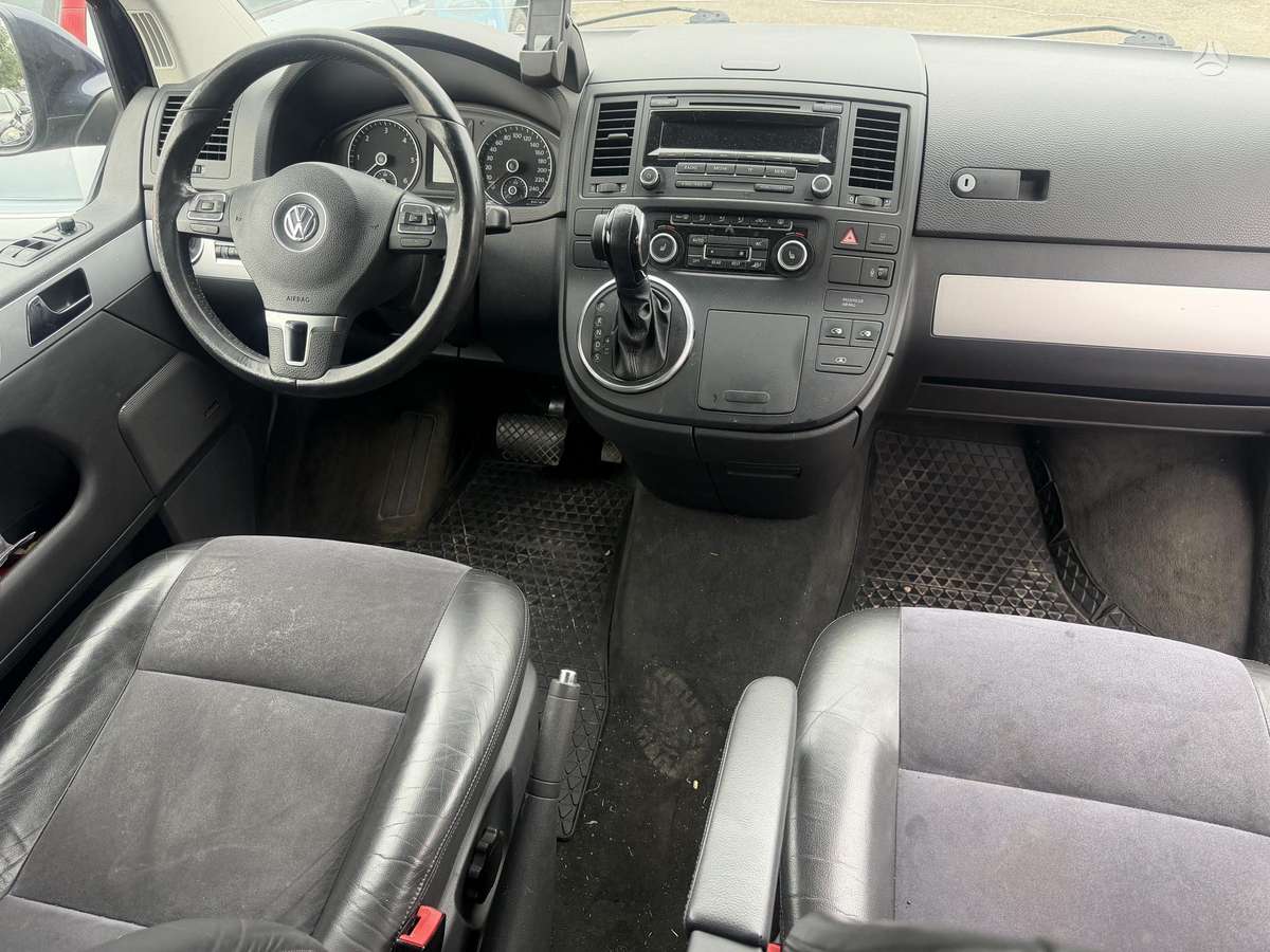 Volkswagen Multivan - 6