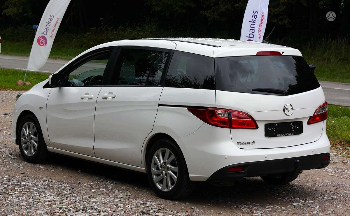 Mazda 5 - 11