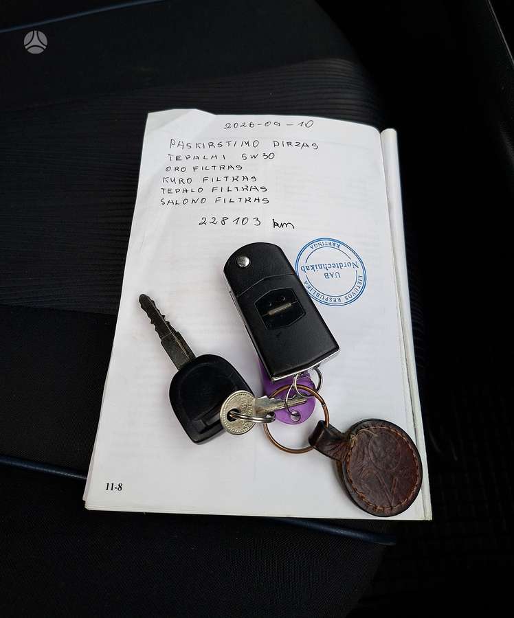 Mazda 5, 1.6 l., mpv / minivan
