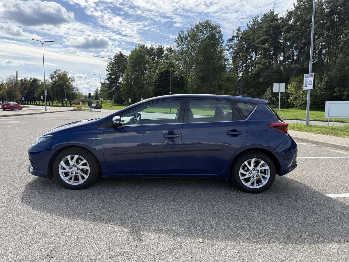 Toyota Auris - 3