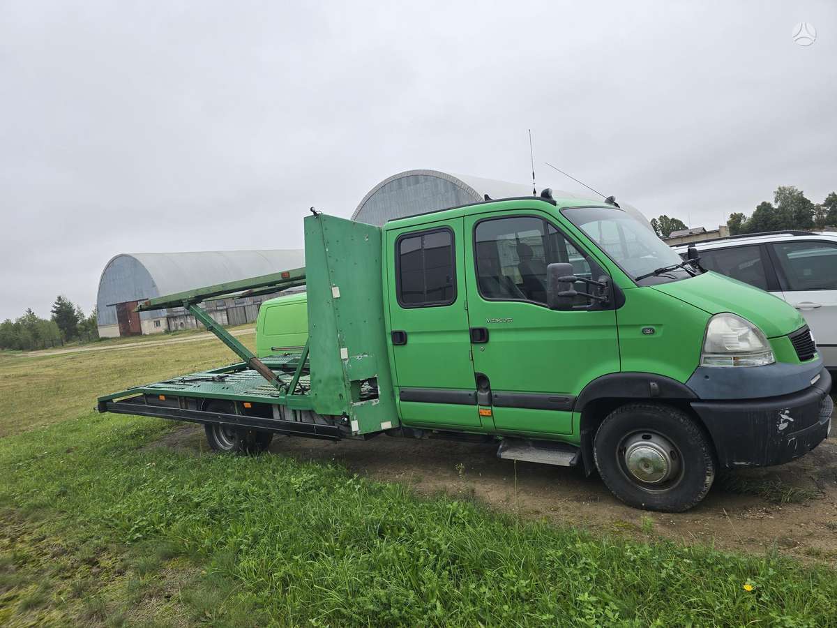 Renault Mascott, auto transporters