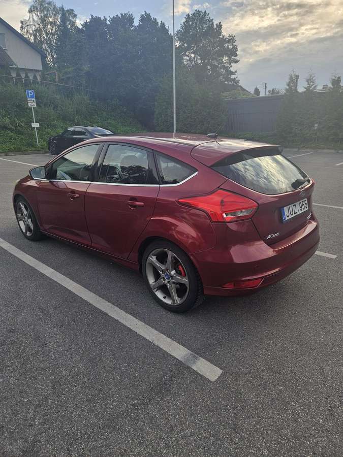 Ford Focus, 2.0 l., hatchback