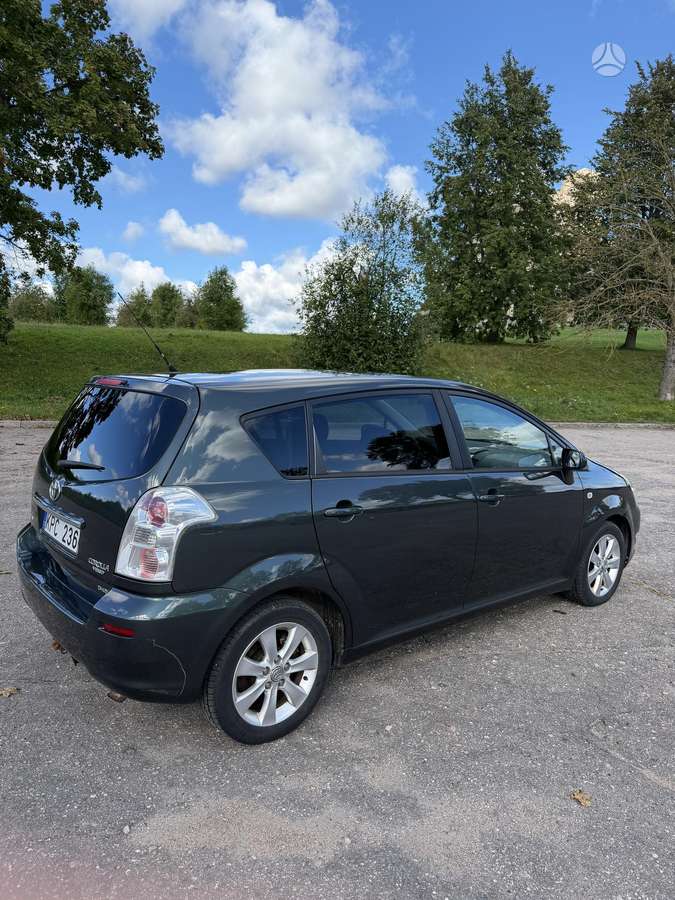 Toyota Corolla Verso - 11