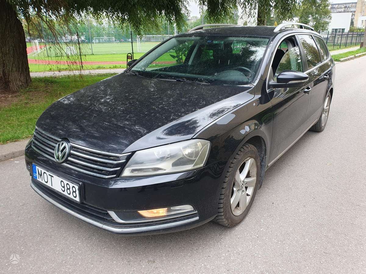 Volkswagen Passat - 2