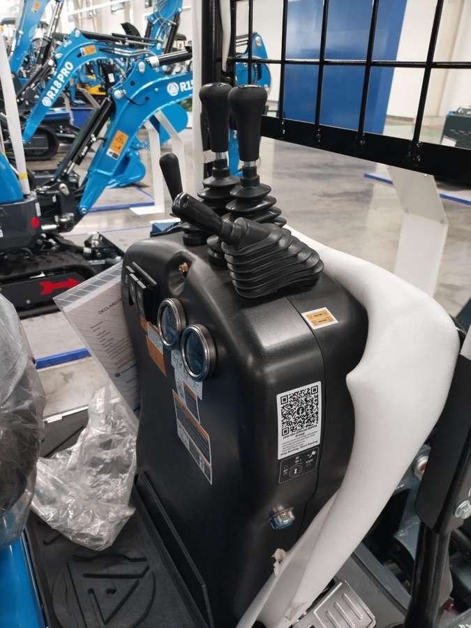Rippa R10 Eco, mini excavator