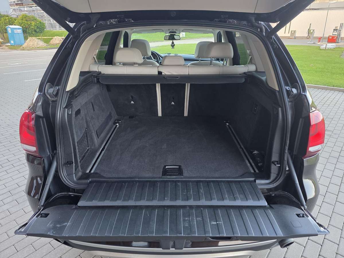 BMW X5 - 11