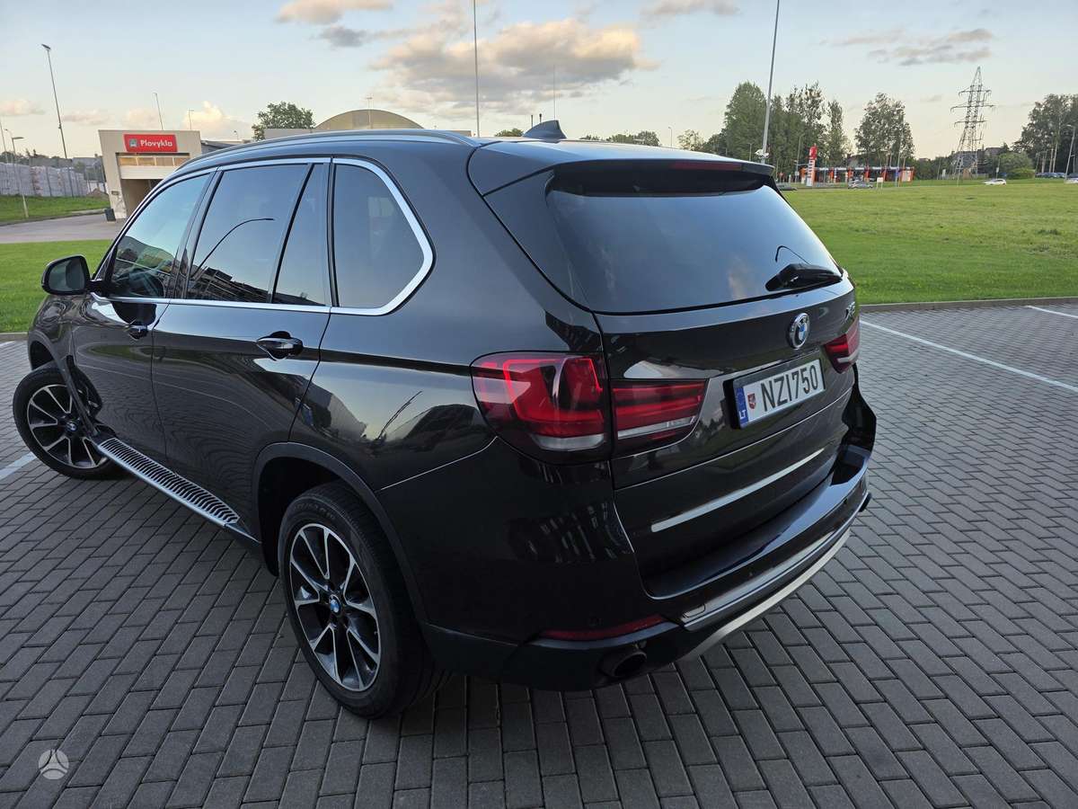 BMW X5 - 12