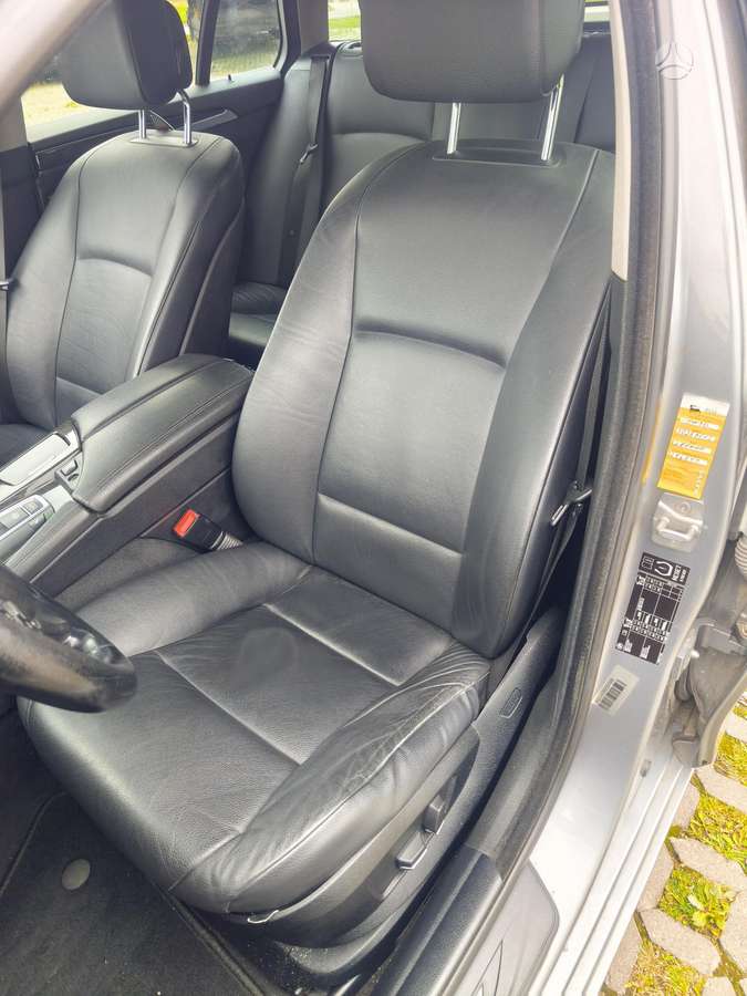 BMW 520, 2.0 l., wagon