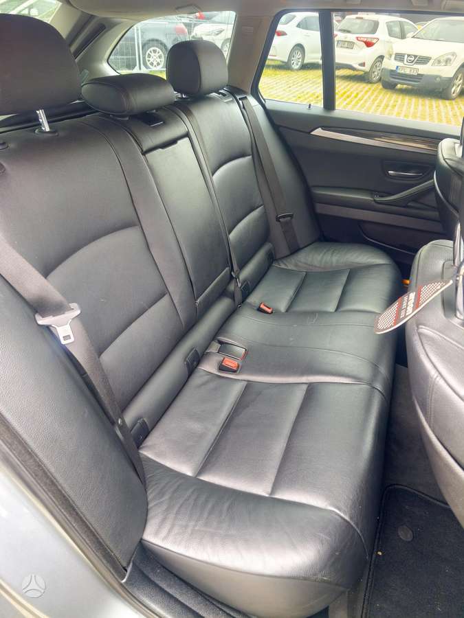 BMW 520, 2.0 l., wagon