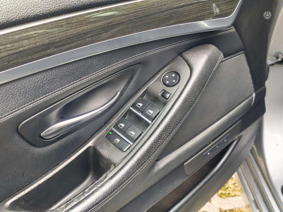 BMW 520, 2.0 l., wagon