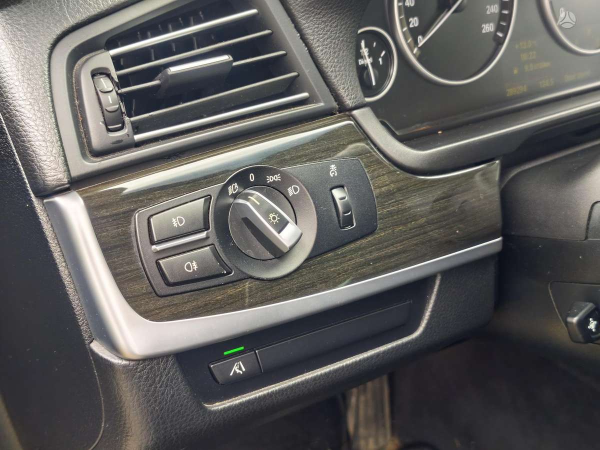 BMW 520, 2.0 l., wagon