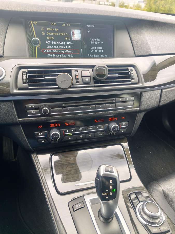 BMW 520, 2.0 l., wagon