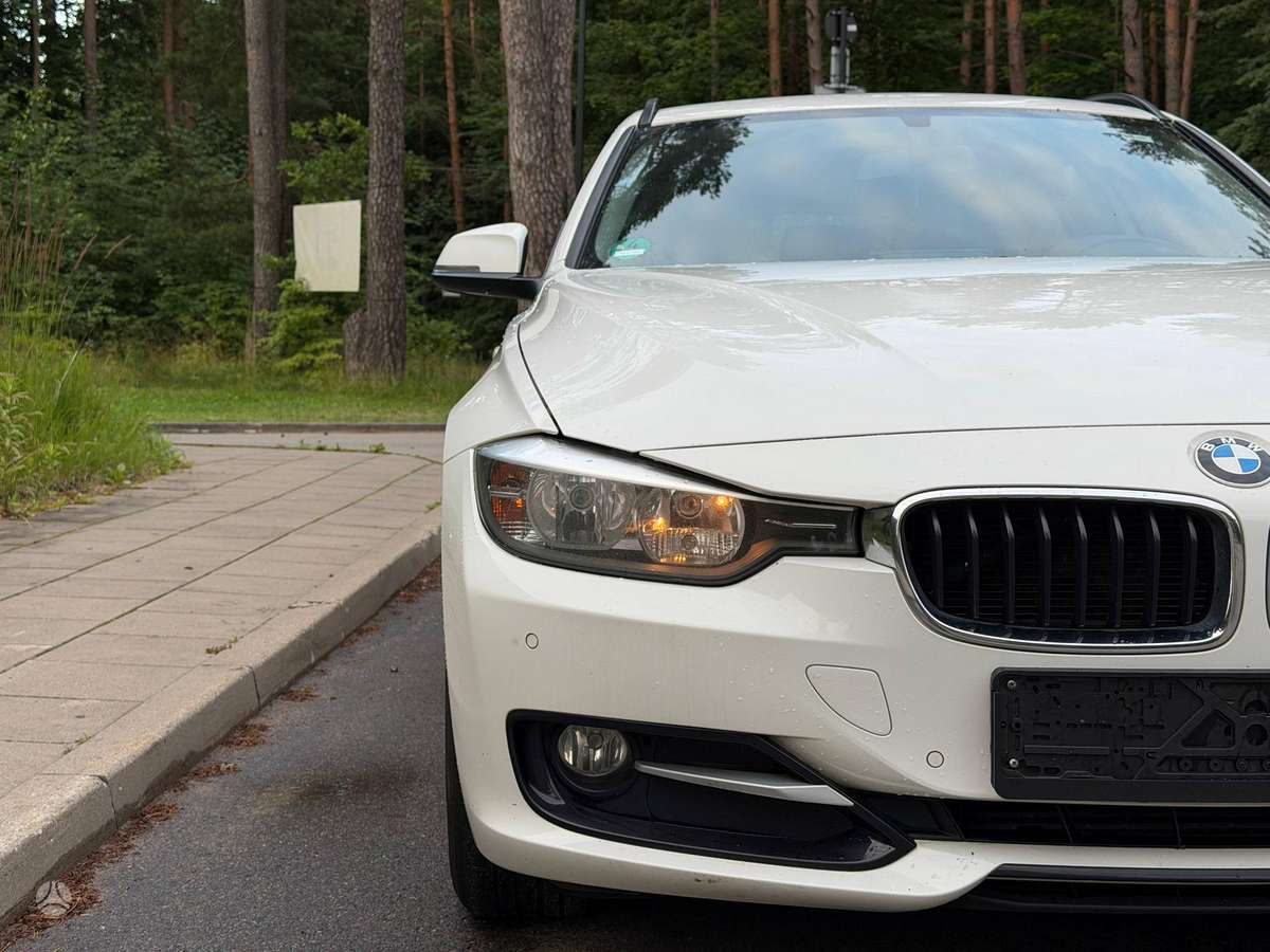 BMW 320 - 8