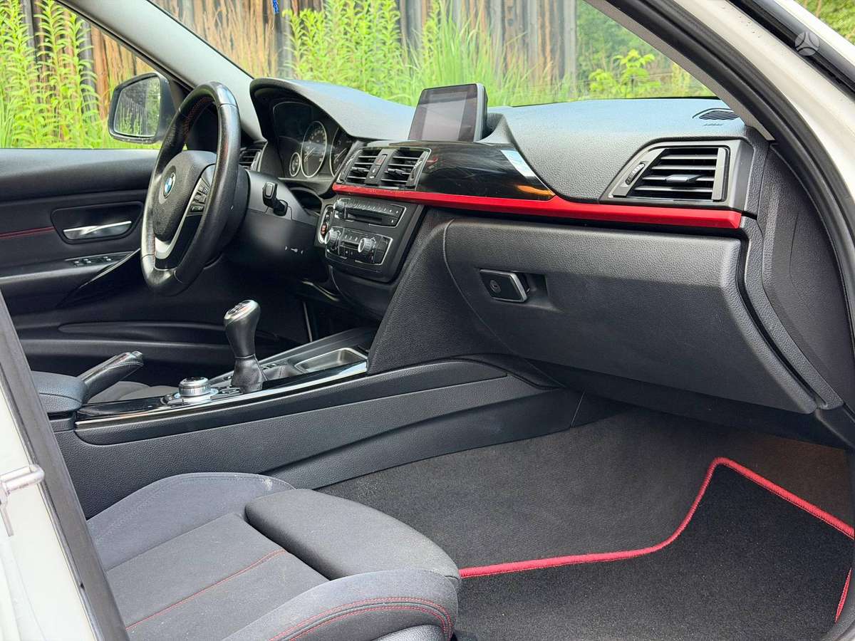BMW 320, 2.0 l., wagon