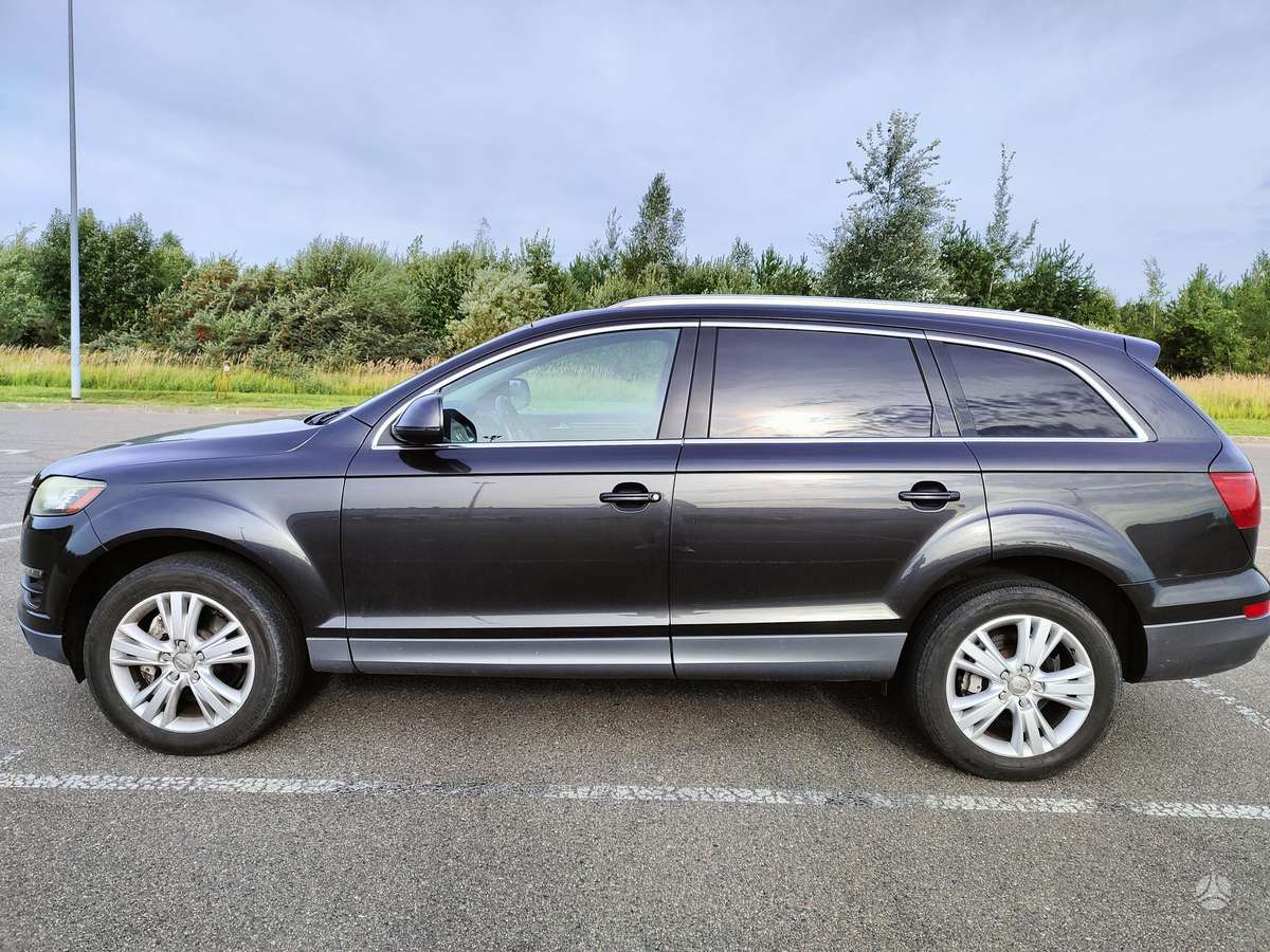 Audi Q7 - 12