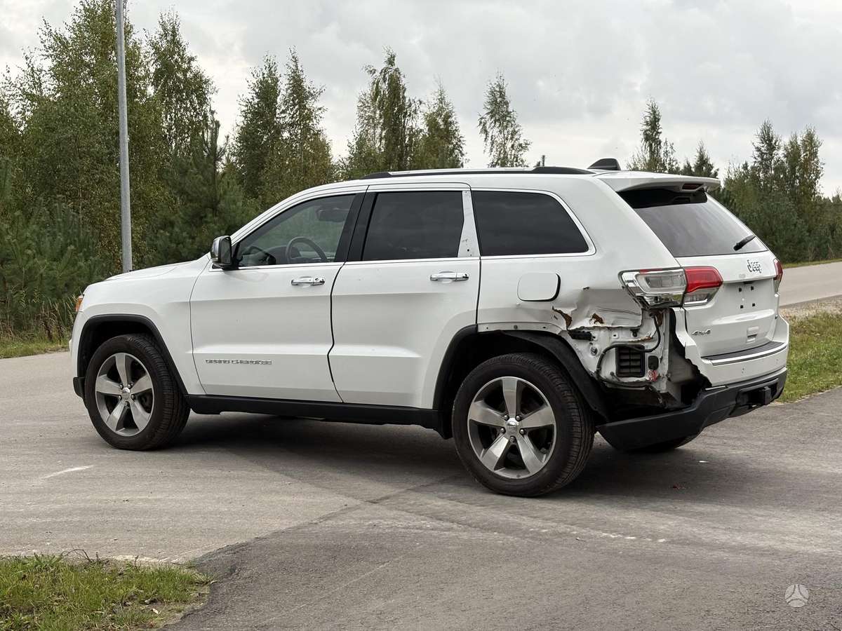 Jeep Grand Cherokee - 4