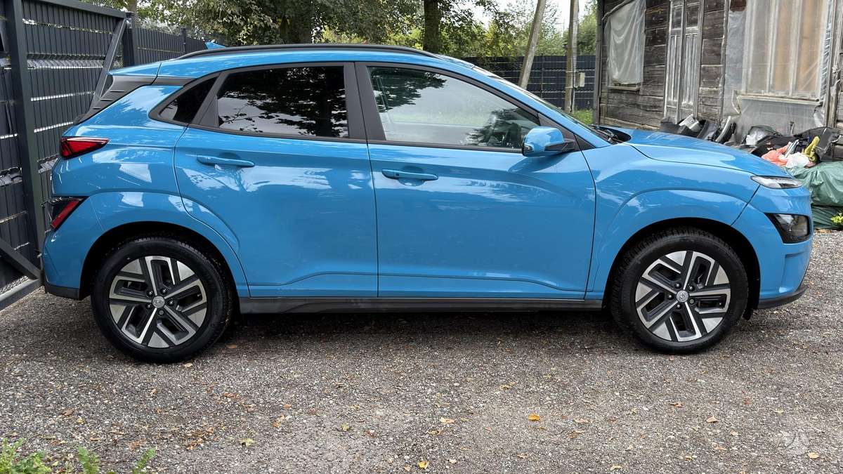 Hyundai Kona - 4