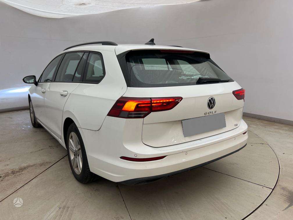 Volkswagen Golf - 2