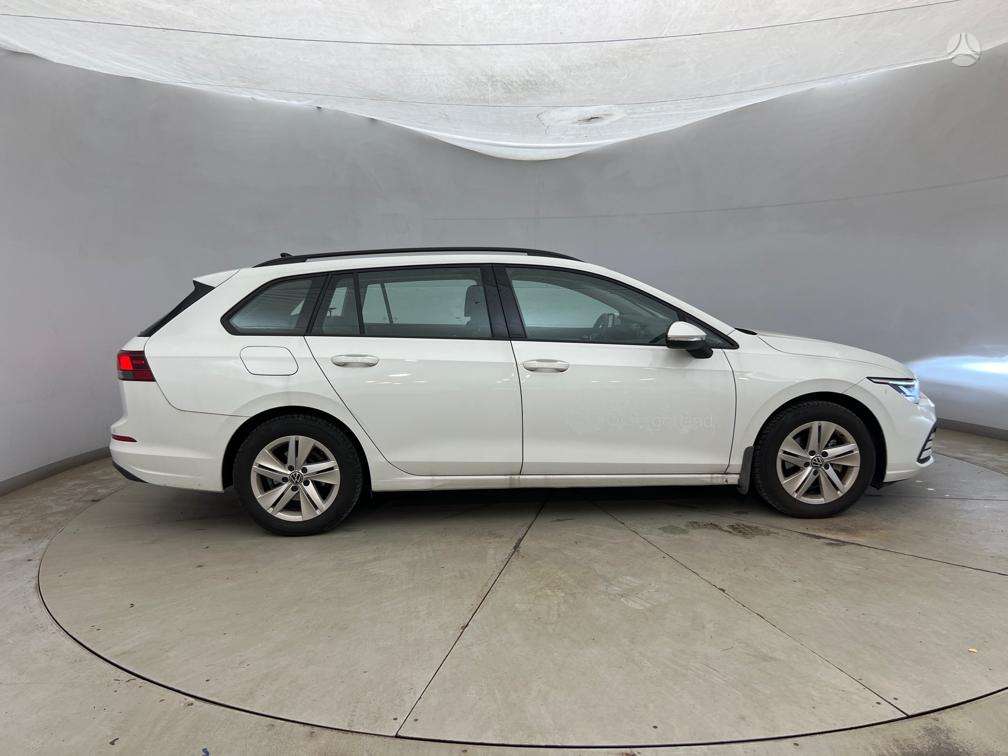 Volkswagen Golf - 3