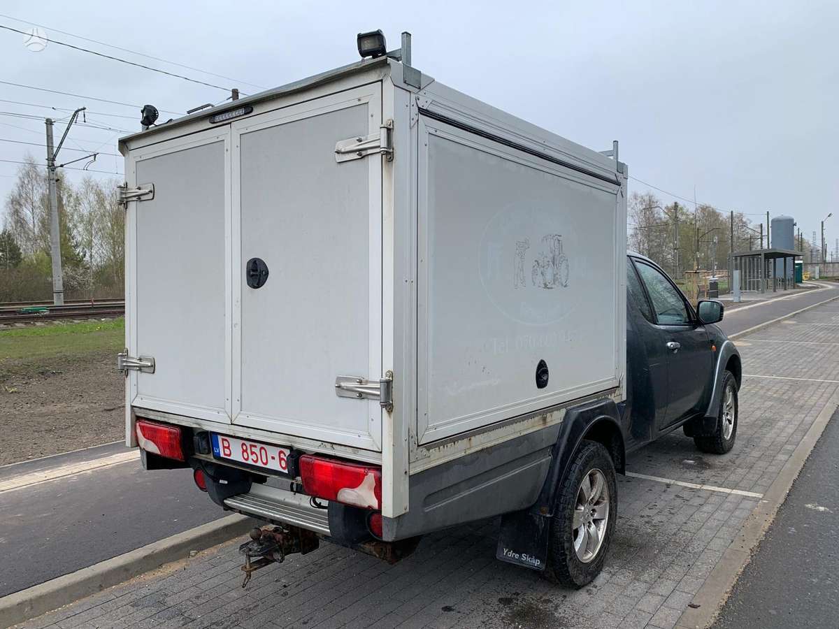 Mitsubishi L200 - 8