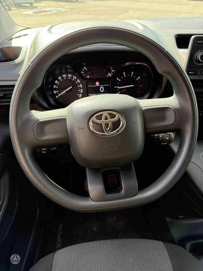 Toyota Proace City Verso - 8