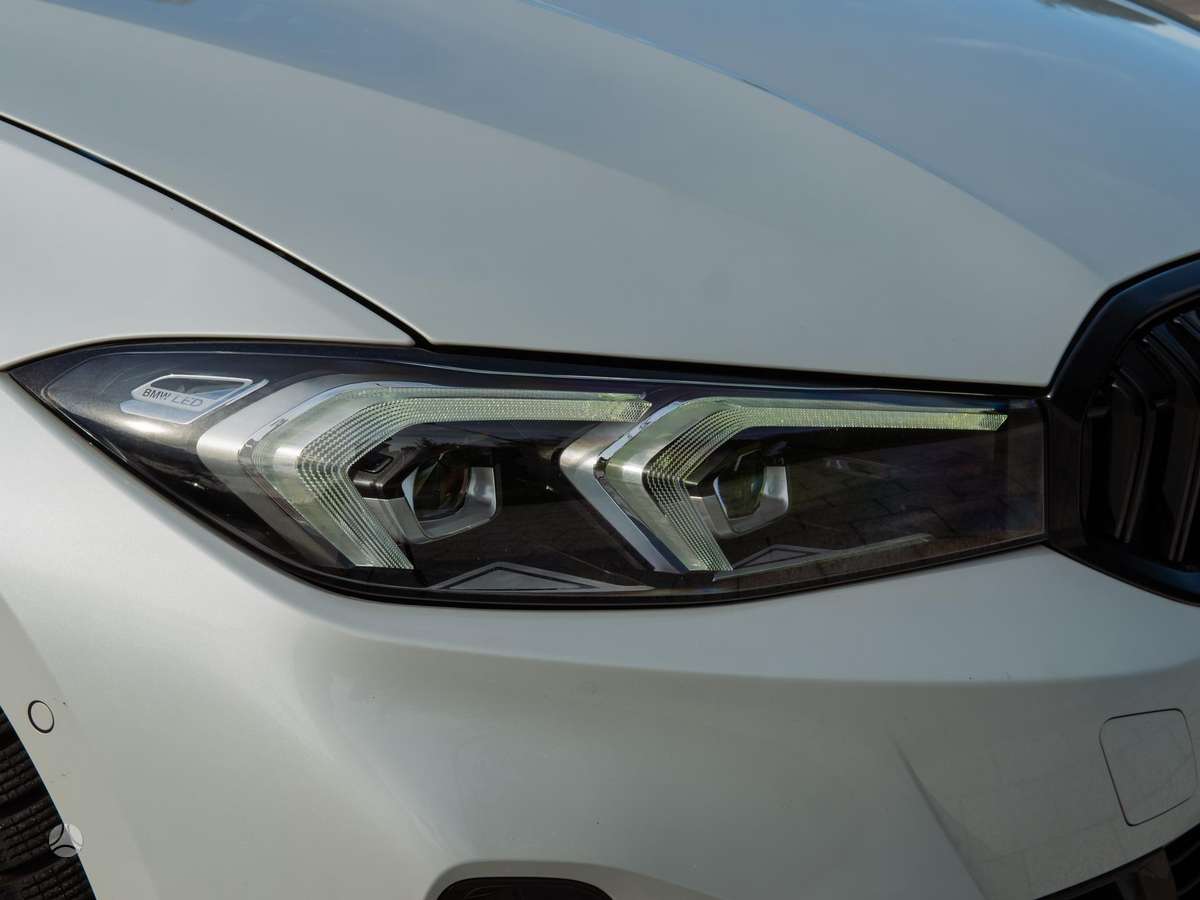BMW 320, 2.0 l., wagon