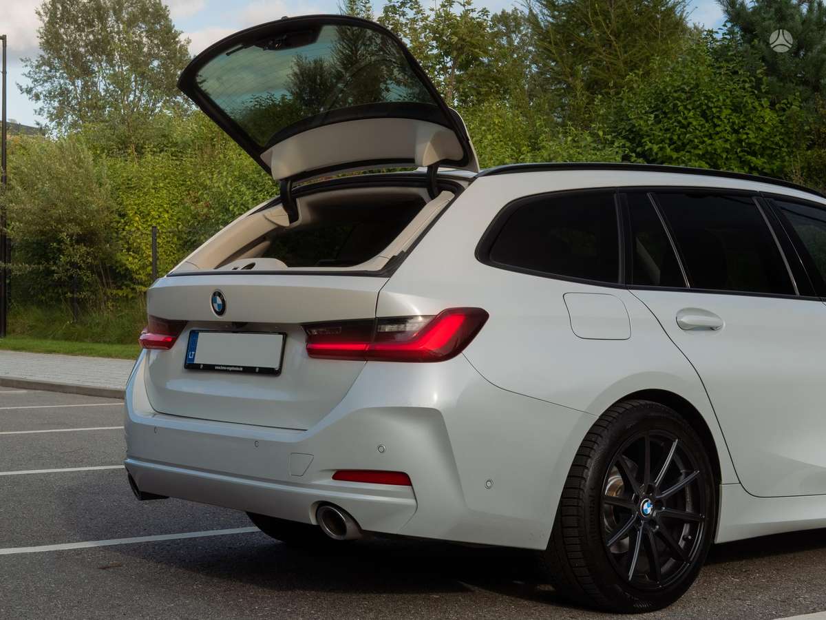 BMW 320 - 12